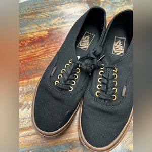 Vans Classic Black Gum ** LAST CHANCE ITEM**